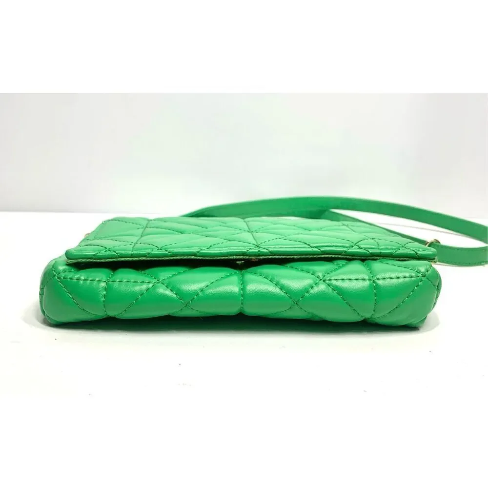 Grossi Bright Green Quilted Crossbody Shoulder Handbag Gold Chain Handle